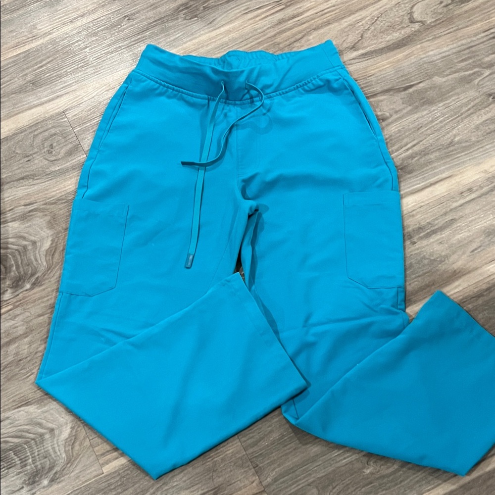 Mandala 9 pocket cargo scrub pants